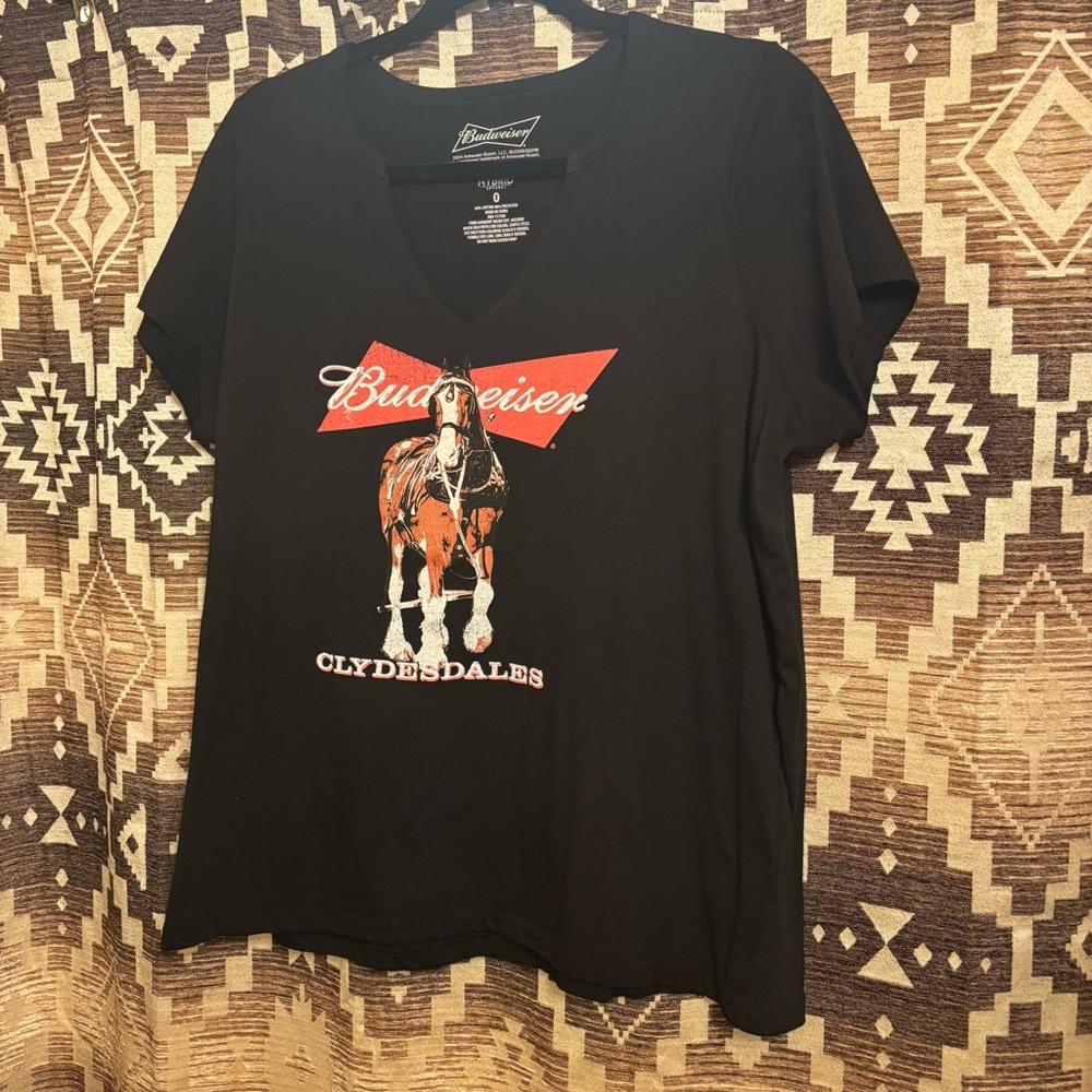 Women’s Budweiser T Shirt, Torrid Size 0 / Large - Picture 3 of 4